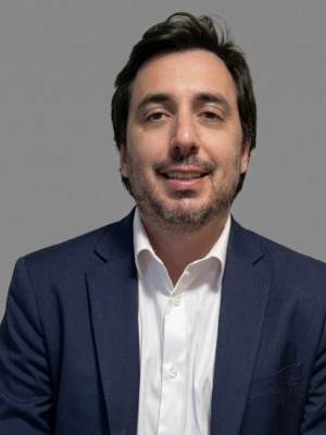 Headshot of Joaquin Corvalan.