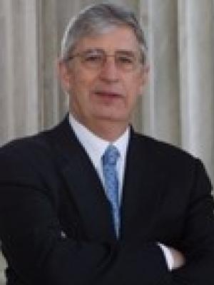 Walter Dellinger.jpg Walter Dellinger.jpg